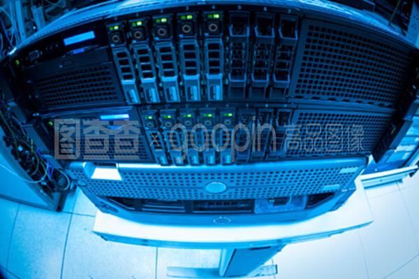 云計算裝備技術服務 網絡服務器的革新與優(yōu)化